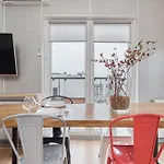 Beautiful With Spacious Balcony By Renters Lägenhet Wrocław