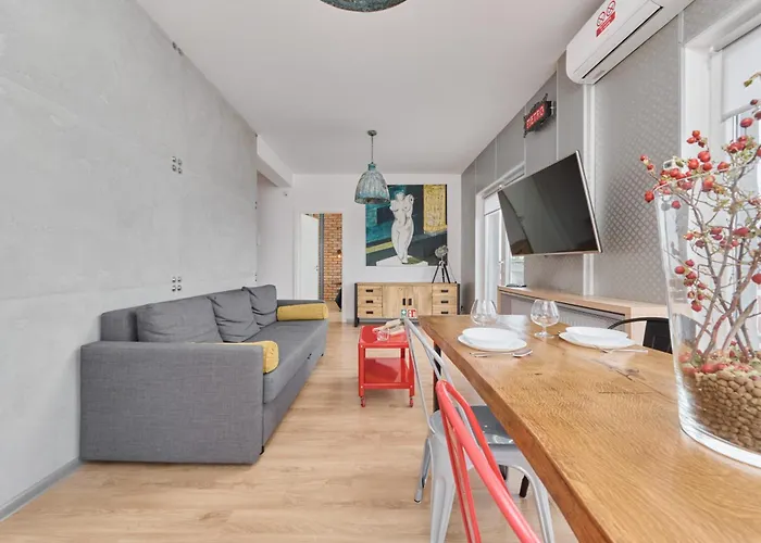 Appartement Beautiful With Spacious Balcony By Renters