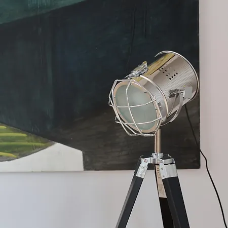 Beautiful With Spacious Balcony By Renters * Breslau