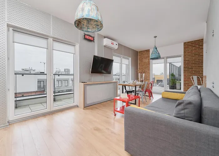 Beautiful With Spacious Balcony By Renters * Wroclaw