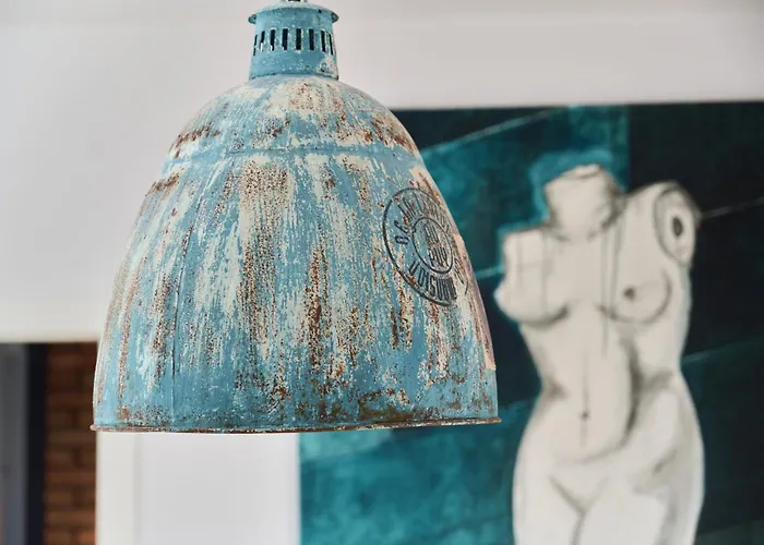 Beautiful With Spacious Balcony By Renters Apartment